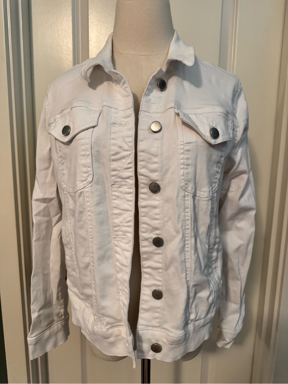 Women's White Denim Jean Jacket - Classic Button-Front